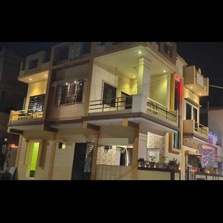 Dwarka Home Stay 2 Only Family Bagian luar foto