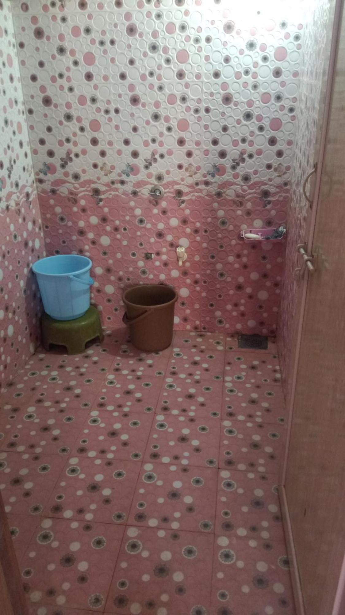 Dwarka Home Stay 2 Only Family Bagian luar foto