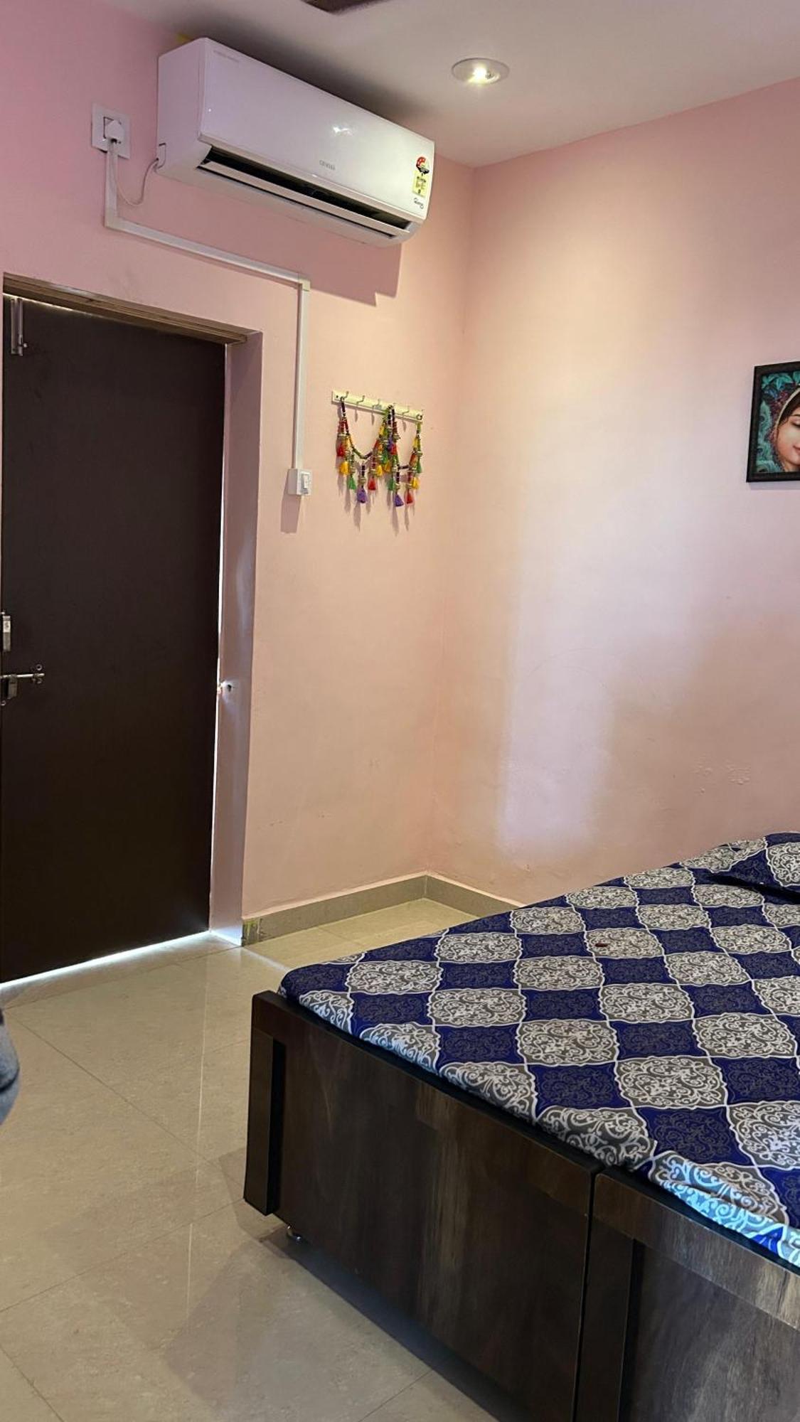 Dwarka Home Stay 2 Only Family Bagian luar foto